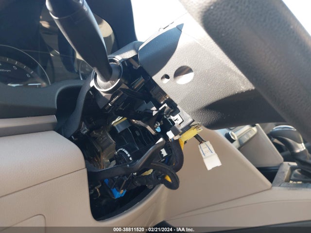 Hyundai ELANTRA SE 2017 5NPD74LF5HH202688 Image 6