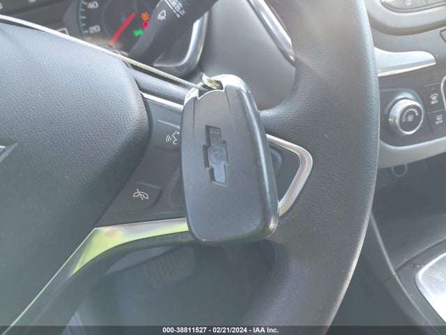 Chevrolet EQUINOX LS 2018 2GNAXHEV1J6133787 Image 11