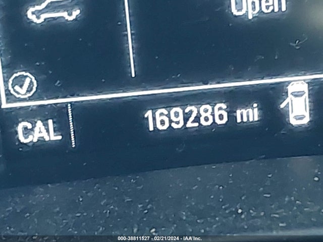 Chevrolet EQUINOX LS 2018 2GNAXHEV1J6133787 Image 15
