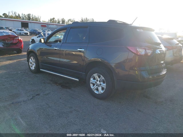 Chevrolet Traverse Ls 2015 1GNKRFKD6FJ250225 Image 3
