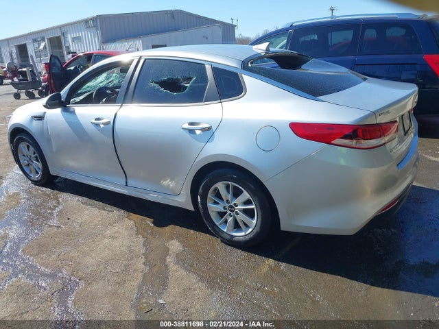 KIA Optima Lx 2018 5XXGT4L34JG236220 Image 3