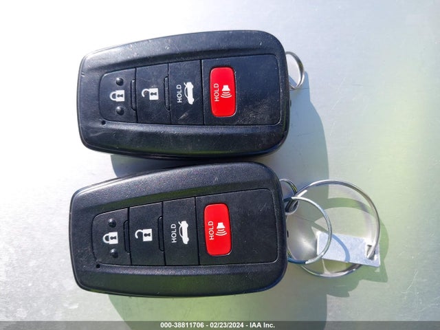 Toyota COROLLA LE 2020 JTDHPRAE9LJ102733 Image 11