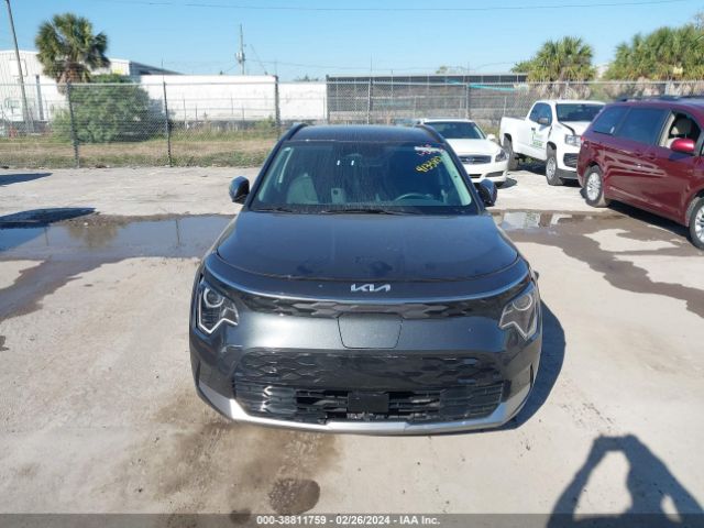 KNDCR3L16R5080672 KIA Niro Ev Wind