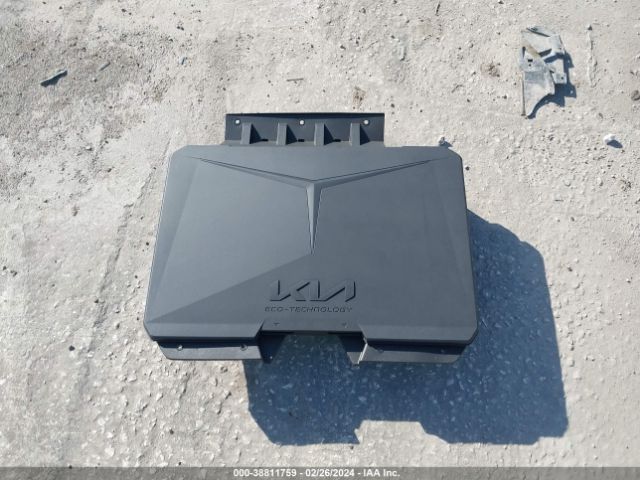 KNDCR3L16R5080672 KIA Niro Ev Wind