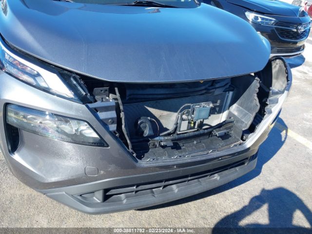 5N1AT3AA8MC686857 Nissan Rogue S Fwd