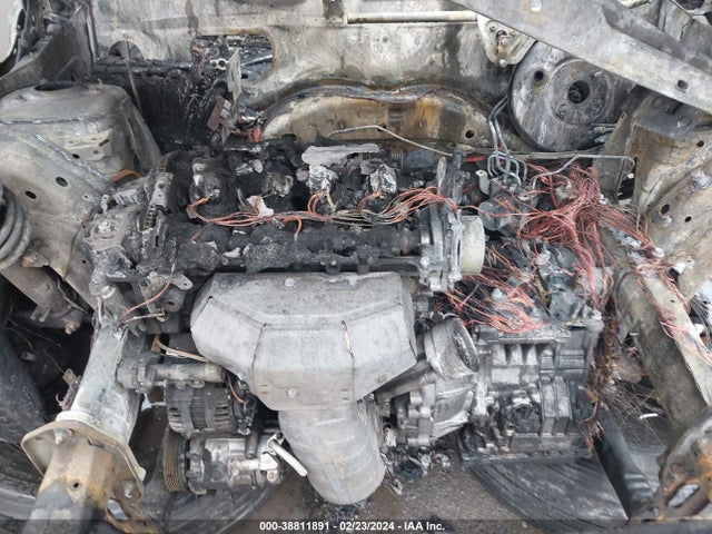 2009 MINI COOPER CLUBMAN WMWML33599TX33934 Photo 9