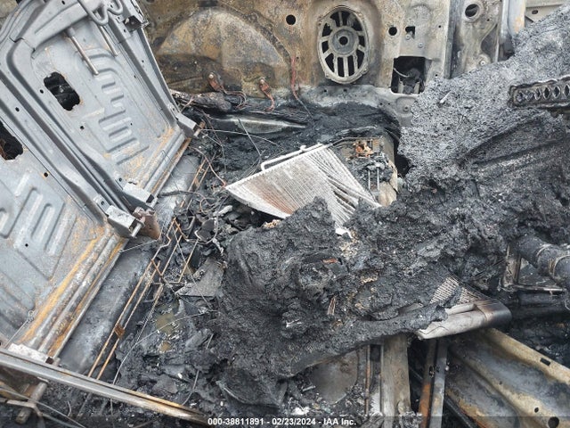 2009 MINI COOPER CLUBMAN WMWML33599TX33934 Photo 7