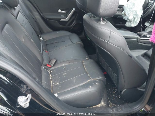 WDD3G4FB7KW035827 Mercedes-Benz A 220 4matic