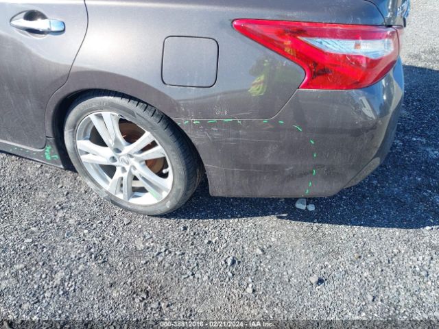1N4BL3AP0HC114528 Nissan Altima 3.5 Sl/3.5 Sr