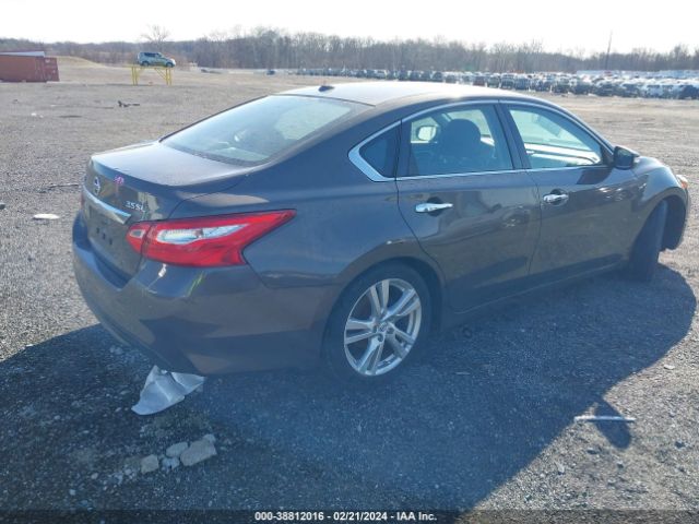 1N4BL3AP0HC114528 Nissan Altima 3.5 Sl/3.5 Sr
