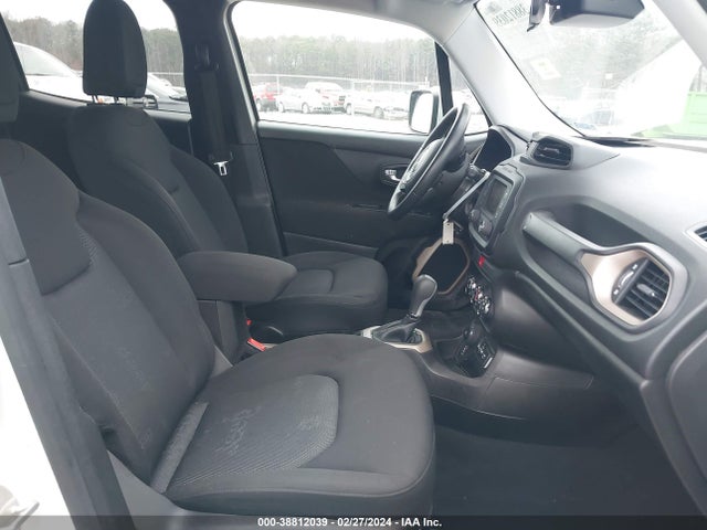 ZACCJBBB2HPG59269 Jeep Renegade Latitude 4x4