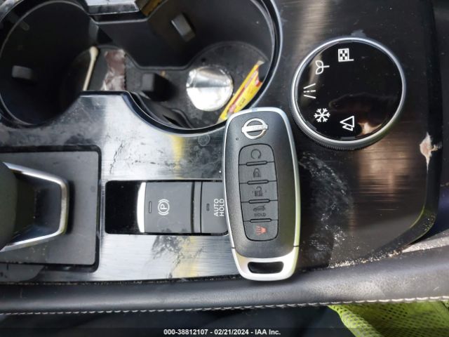 5N1BT3CB2PC801113 Nissan Rogue Sl Intelligent Awd