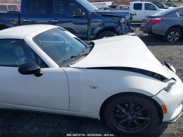 Mazda Mx-5 Miata Rf Club 2017 JM1NDAL75H0103855 Image 13