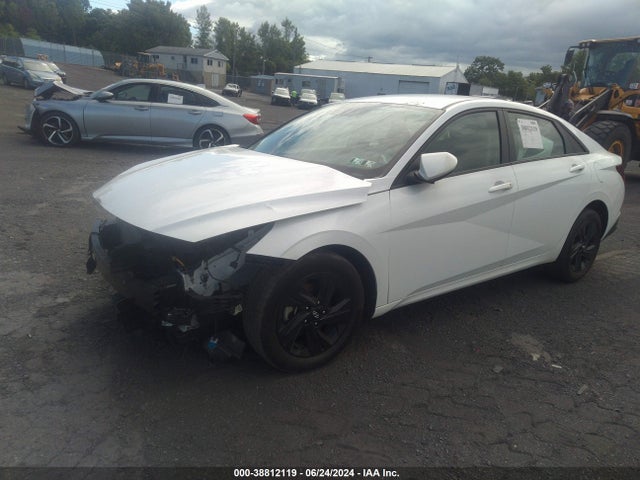 Hyundai ELANTRA SEL 2023 5NPLM4AG2PH095209 Image 2