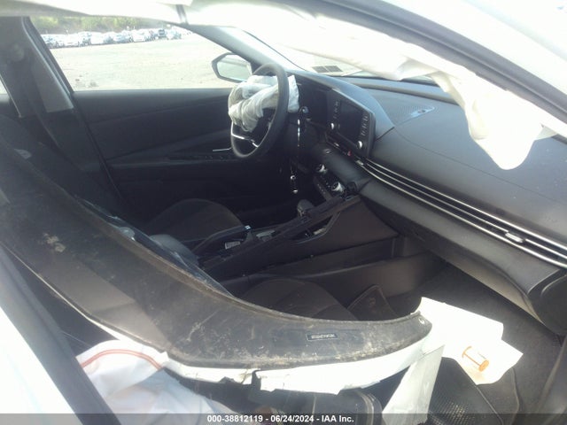 Hyundai ELANTRA SEL 2023 5NPLM4AG2PH095209 Image 5
