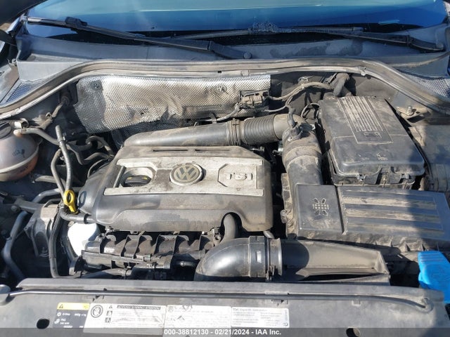 WVGAV7AX5FW507066 Volkswagen TIGUAN SE