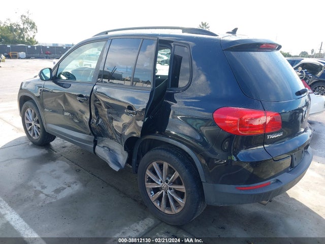 WVGAV7AX5FW507066 Volkswagen TIGUAN SE