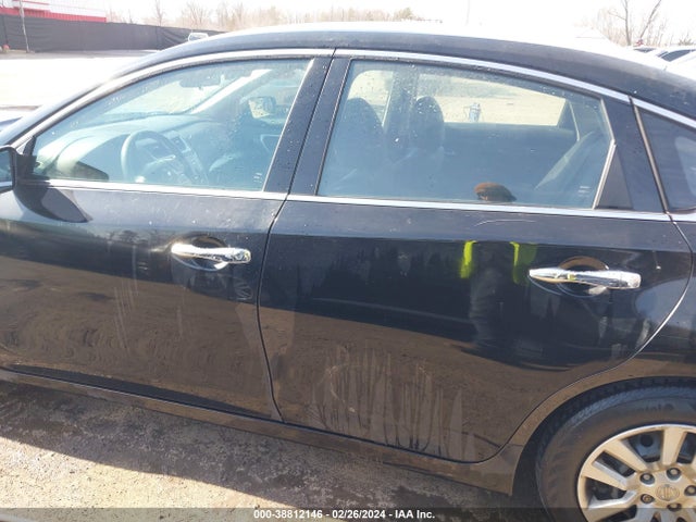 Nissan Altima 2.5 S 2016 1N4AL3AP2GC215922 Image 14