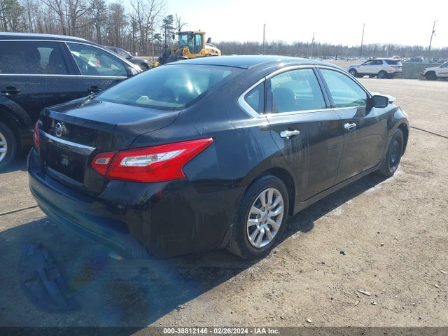 Nissan Altima 2.5 S 2016 1N4AL3AP2GC215922 Image 4