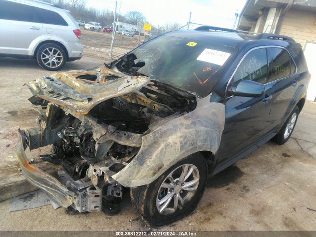 Chevrolet EQUINOX LT 2017 2GNFLFEKXH6126519 Image 2
