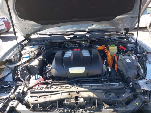 2017 PORSCHE CAYENNE E-HYBRID WP1AE2A26HLA69141 Photo 9