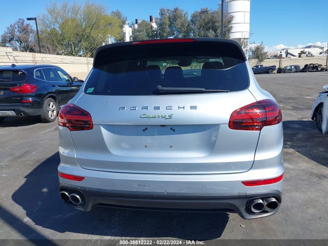 Porsche Cayenne E-hybrid S Platinum Edition 2017 WP1AE2A26HLA69141 Image 17