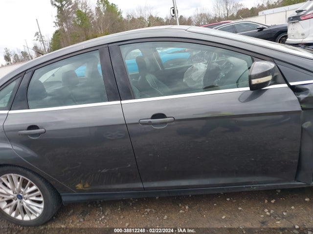 Ford Focus Titanium 2015 1FADP3J2XFL259509 Image 14