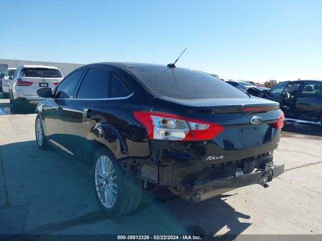 2012 FORD FOCUS SEL VIN: 1FAHP3H28CL348272