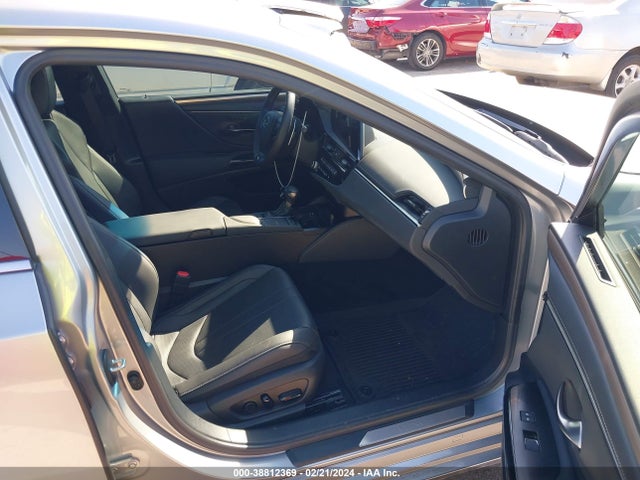 58AGZ1B19NU123641 Lexus Es 350 F Sport