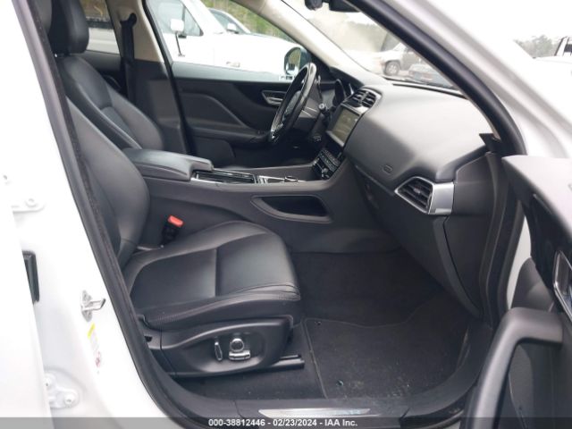 2020 JAGUAR F-PACE SADCJ2FXXLA641394 Photo 4
