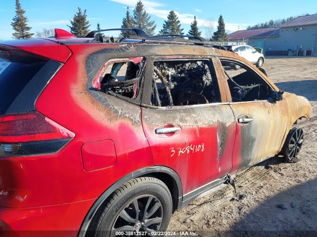 5N1AT2MVXHC872317 Nissan ROGUE SV