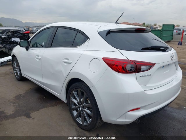 3MZBN1L33JM169110 Mazda Mazda3 Touring