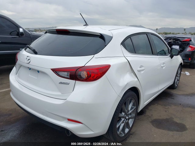 3MZBN1L33JM169110 Mazda Mazda3 Touring