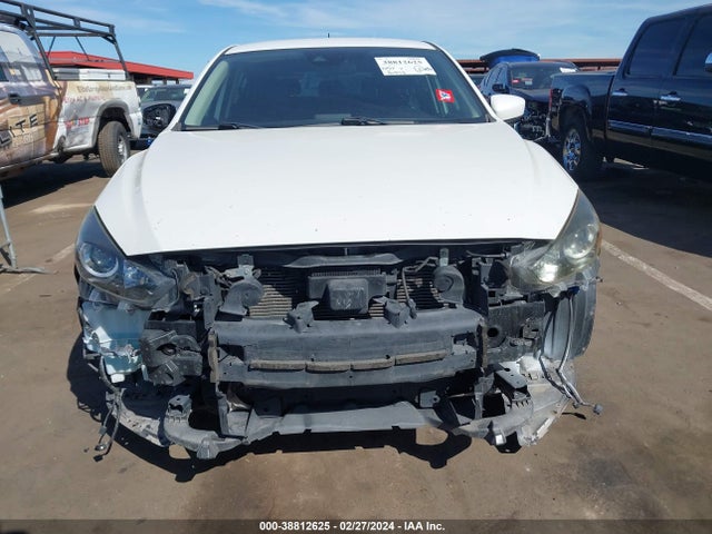 3MZBN1L33JM169110 Mazda Mazda3 Touring