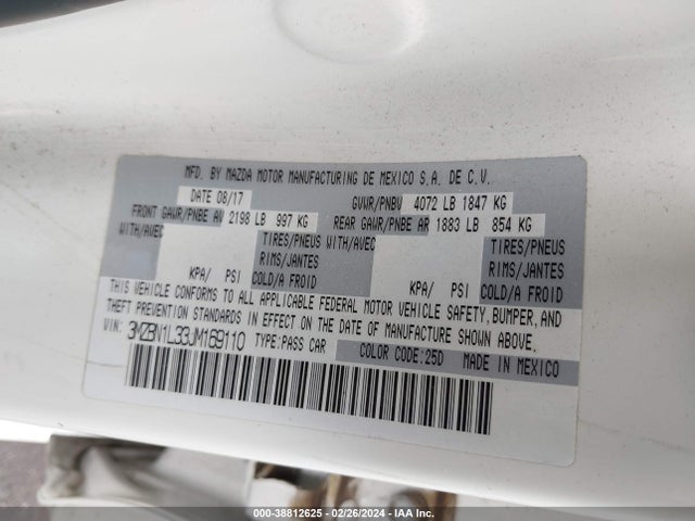 3MZBN1L33JM169110 Mazda Mazda3 Touring