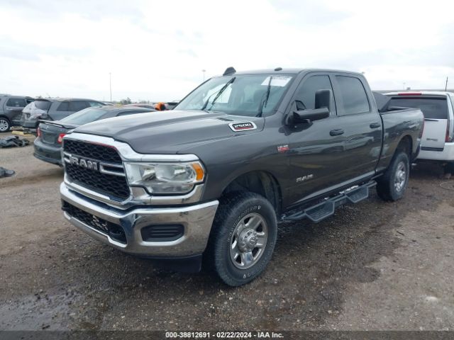 3C6UR5CJ1LG142566 RAM 2500 Tradesman  4x4 6'4 Box