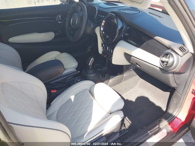 2024 MINI HARDTOP WMW53DH0XR2V24912 Photo 4