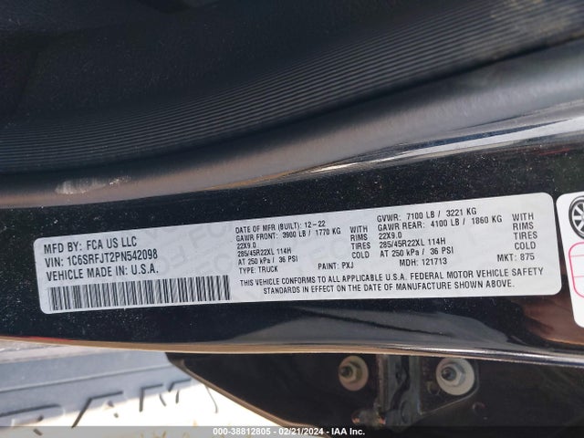 1C6SRFJT2PN542098 RAM 1500 Laramie  4x4 5'7 Box