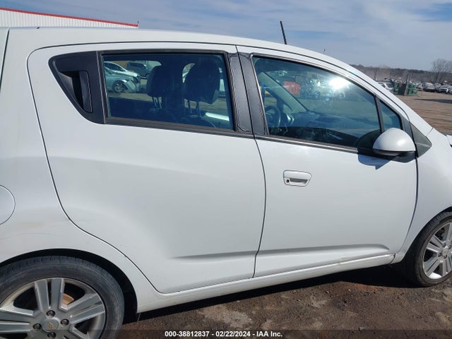 Chevrolet Spark 1lt Cvt 2015 KL8CD6S97FC742038 Image 14