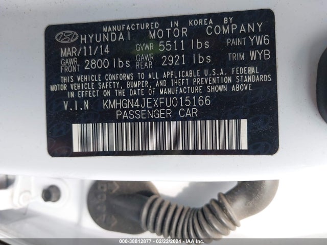 Hyundai Genesis 3.8 2015 KMHGN4JEXFU015166 Image 9