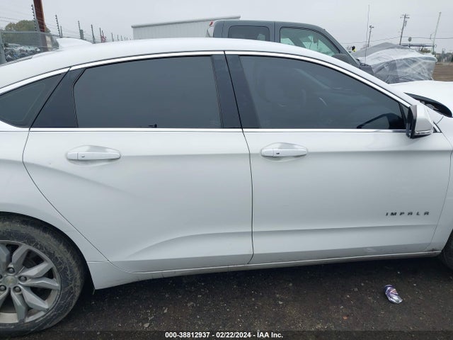 Chevrolet IMPALA 1LT 2018 2G1105S37J9170753 Image 13