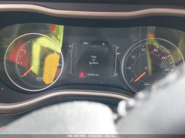 Jeep Cherokee Latitude 2015 1C4PJLCB4FW596293 Image 7