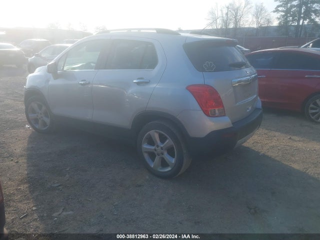 Chevrolet TRAX LTZ 2015 3GNCJNSB9FL248403 Image 3