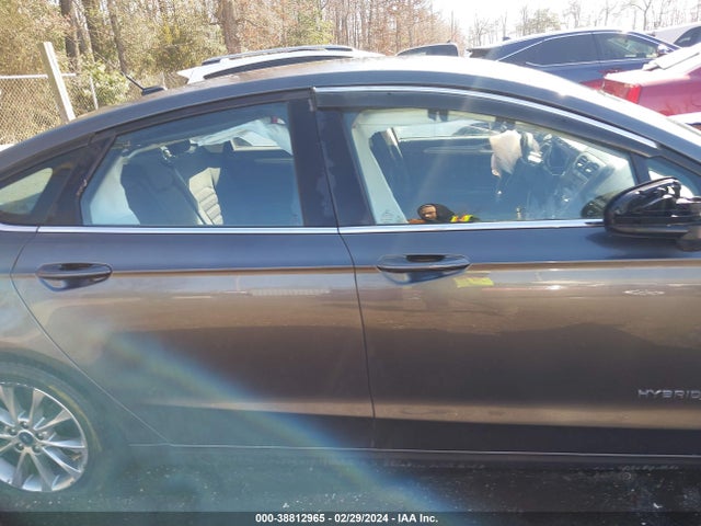 Ford Fusion Se Hybrid 2017 3FA6P0LU4HR355324 Image 13