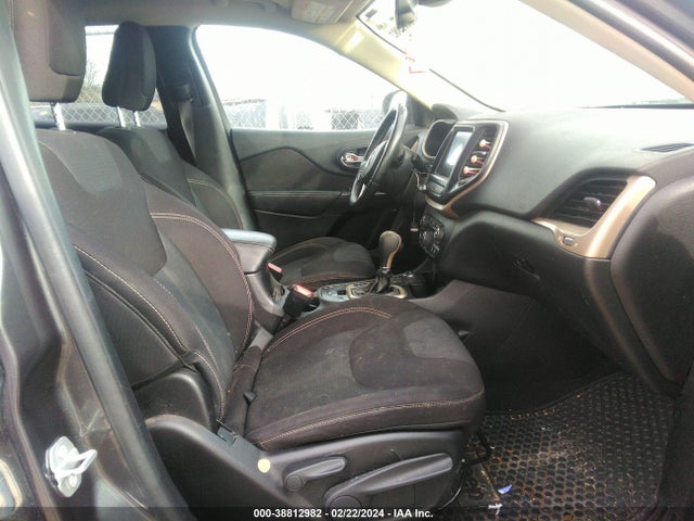 Jeep Cherokee Latitude 2016 1C4PJMCB5GW175058 Image 5