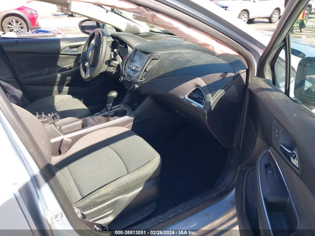 Chevrolet Cruze Lt Auto 2018 1G1BE5SM2J7141449 Image 5