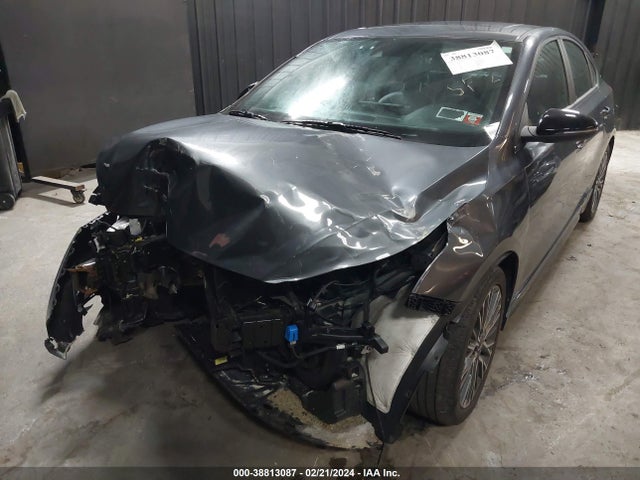 KIA Forte Gt-line 2022 3KPF54AD8NE470053 Image 2
