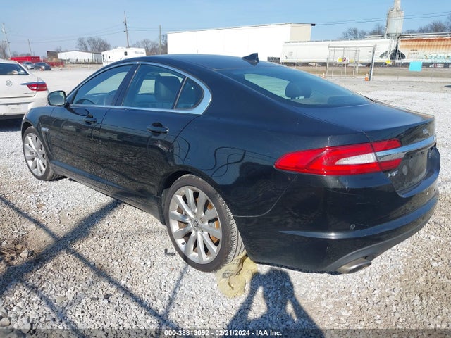 2013 JAGUAR XF SAJXJ0EF6D8U08875 Photo 2