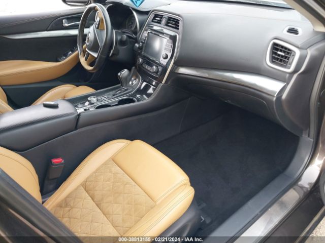 1N4AA6AP0GC412949 Nissan Maxima 3.5 Sr