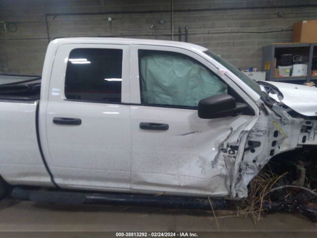 1C6RR7FG1KS552034 RAM 1500 Classic Express Quad Cab 4x4 6'4 Box